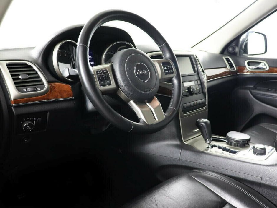Jeep Grand Cherokee 3.6 АКПП, 2012, 137 000 км фото 9