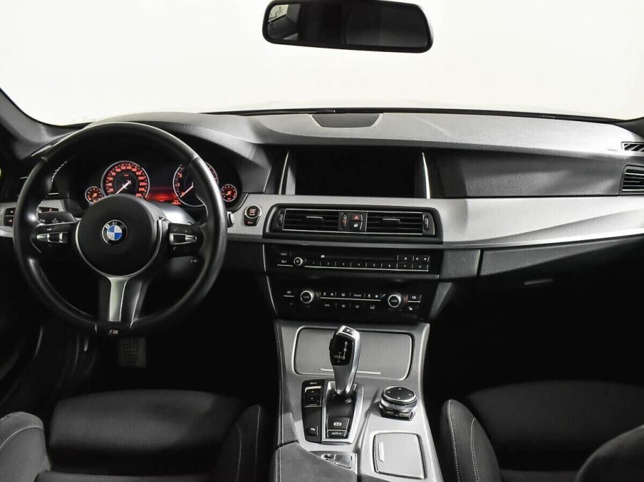 BMW 5 серии 2.0 АКПП, 2016, 91 000 км фото 6