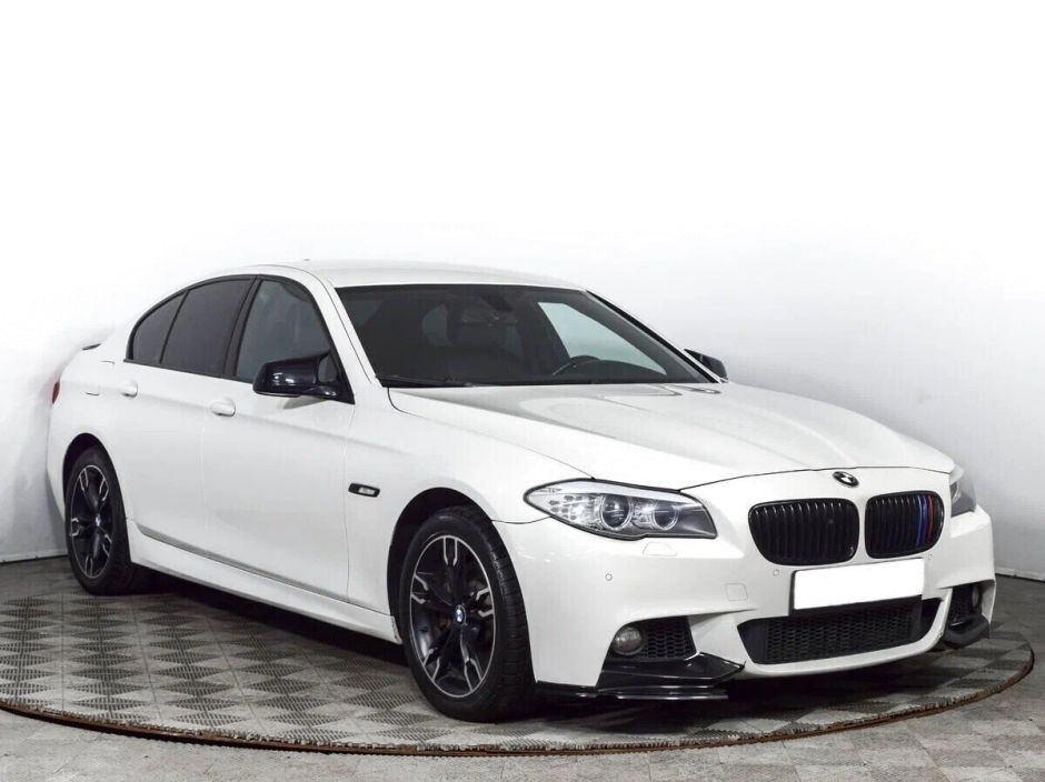 BMW 5 серии 3.0 АКПП, 2013, 133 000 км фото 3
