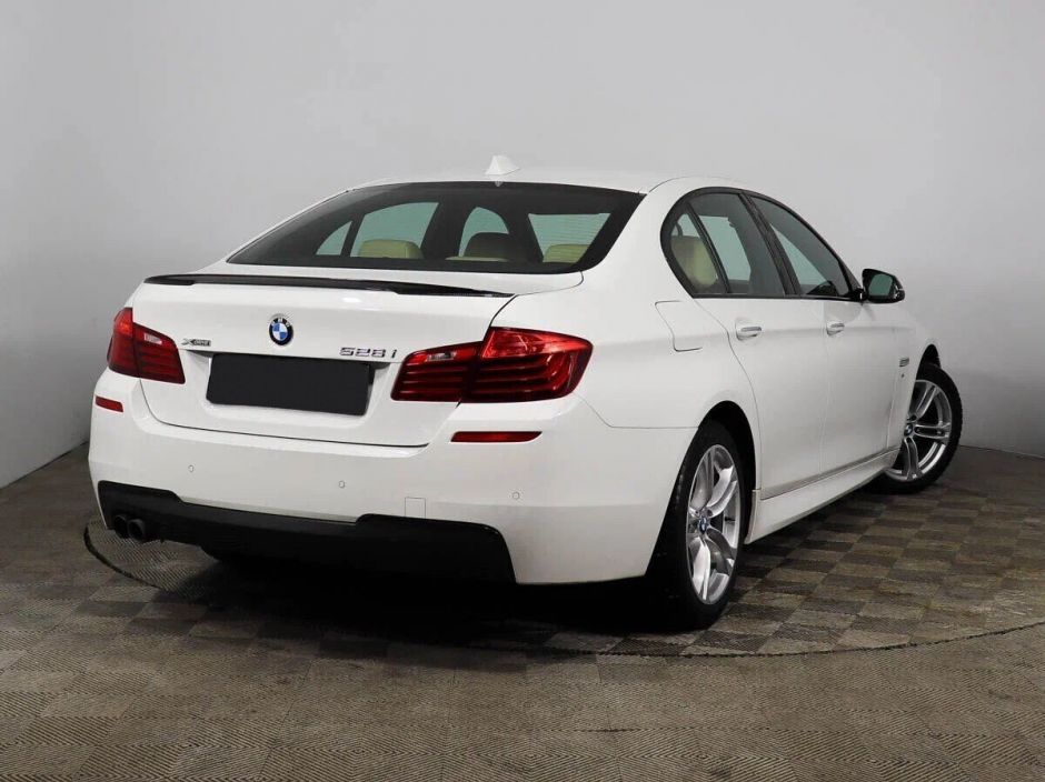 BMW 5 серии 2.0 АКПП, 2014, 111 000 км фото 2