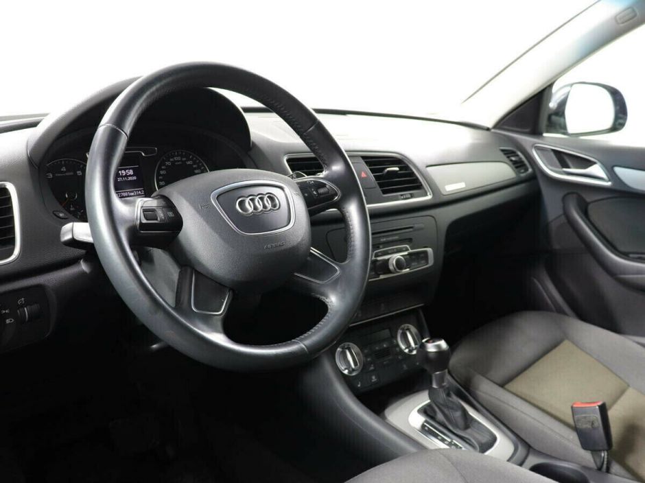 Audi Q3 2.0 РКПП, 2013, 125 000 км фото 5