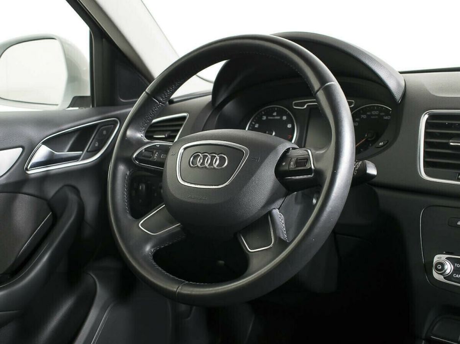 Audi Q3 2.0 РКПП, 2013, 124 000 км фото 7