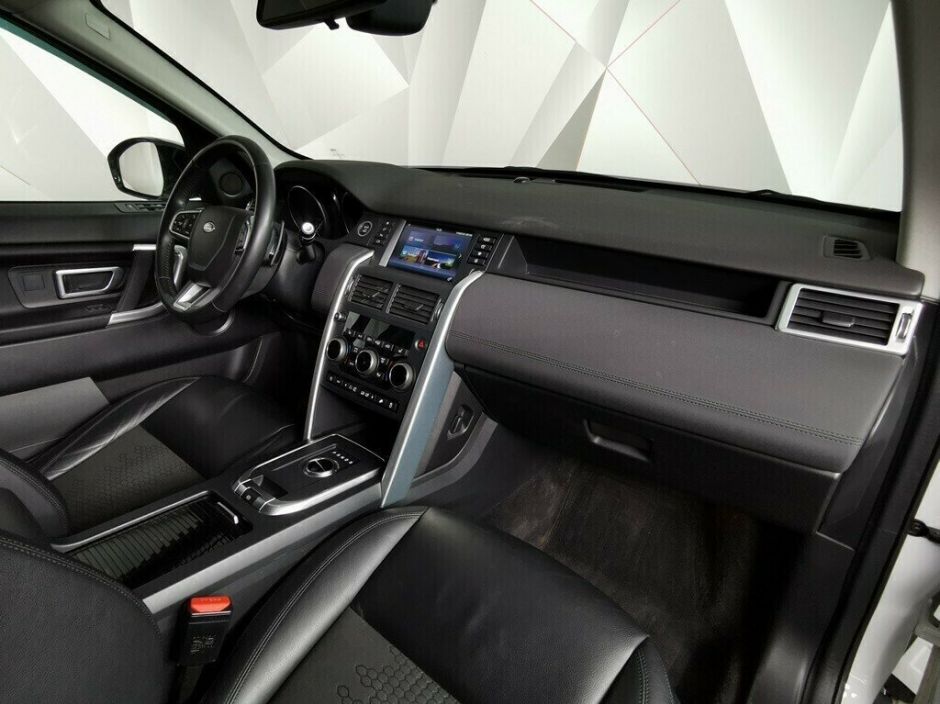 Land Rover Discovery Sport 2.2 АКПП, 2016, 96 000 км фото 8