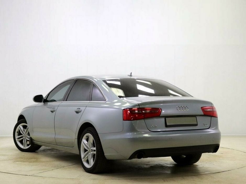 Audi A6 3.0 РКПП, 2012, 140 000 км фото 4