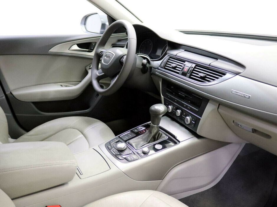 Audi A6 3.0 РКПП, 2012, 140 000 км фото 5