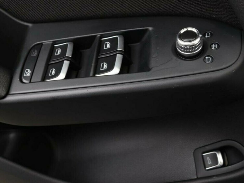 Audi A4 1.8 CVT, 2015, 109 000 км фото 7