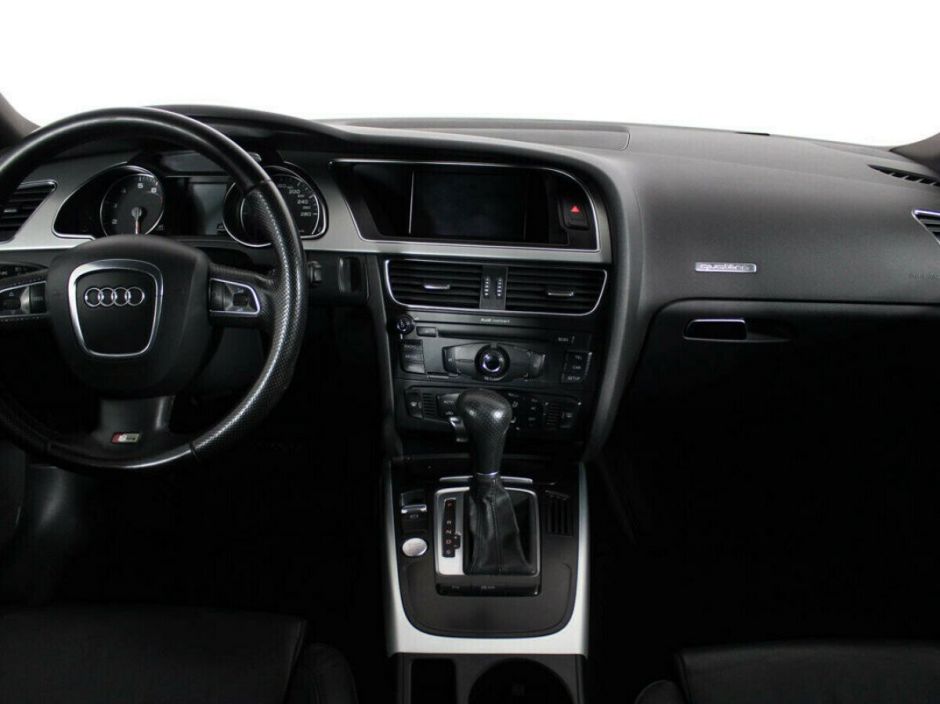 Audi A5 2.0 РКПП, 2011, 148 000 км фото 5