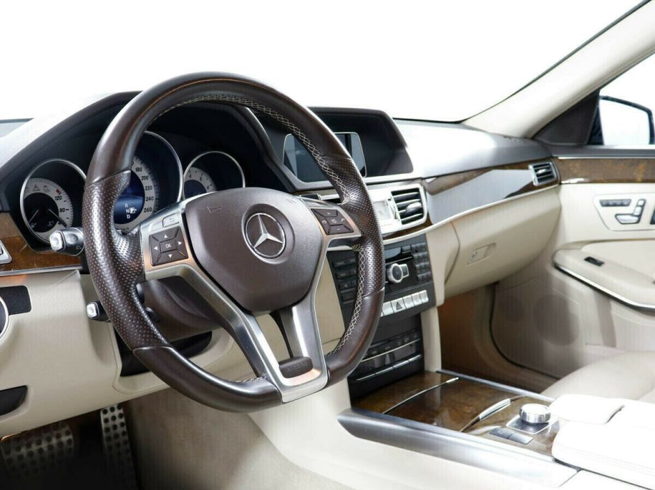 Mercedes-Benz E-Класс 2.0 АКПП, 2015, 99 000 км фото 7