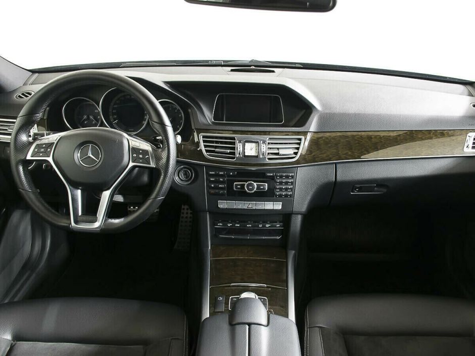 Mercedes-Benz E-Класс 2.0 АКПП, 2015, 99 000 км фото 5