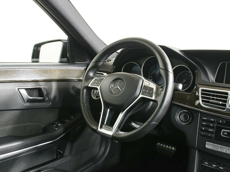 Mercedes-Benz E-Класс 2.0 АКПП, 2015, 99 000 км фото 7
