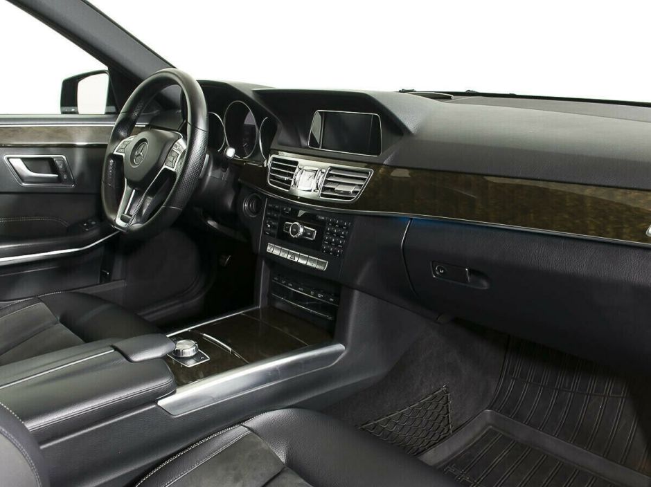 Mercedes-Benz E-Класс 2.0 АКПП, 2015, 99 000 км фото 8