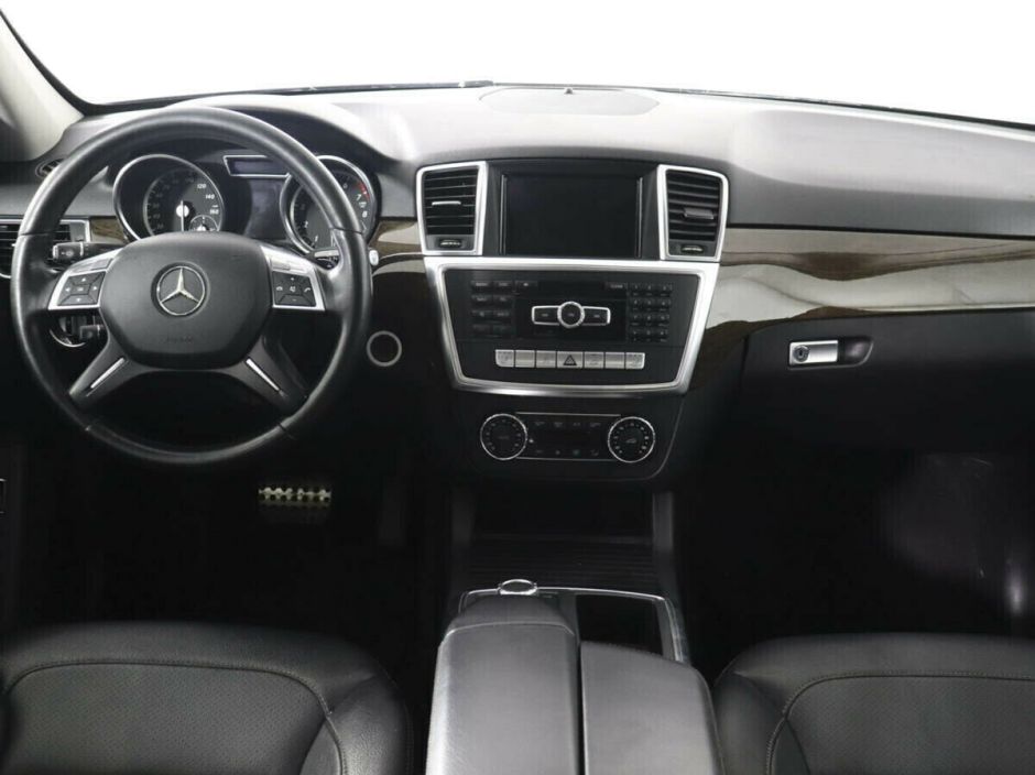 Mercedes-Benz M-Класс 2.1 АКПП, 2012, 131 000 км фото 8