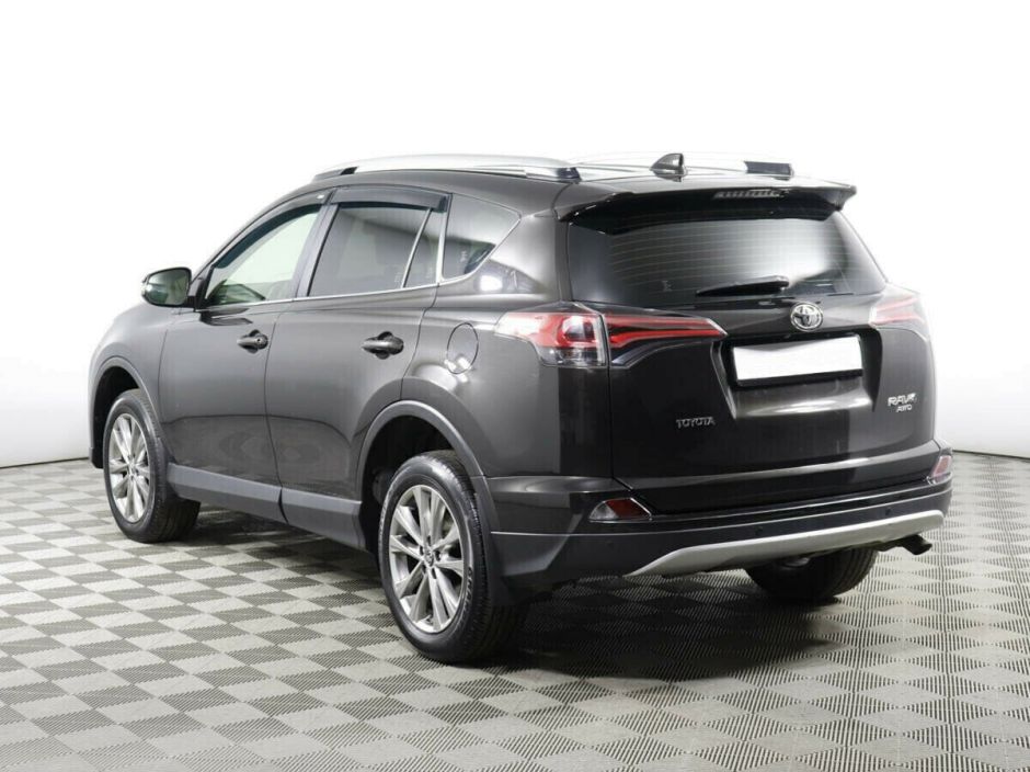 Toyota RAV4 2.2 АКПП, 2014, 122 000 км фото 3