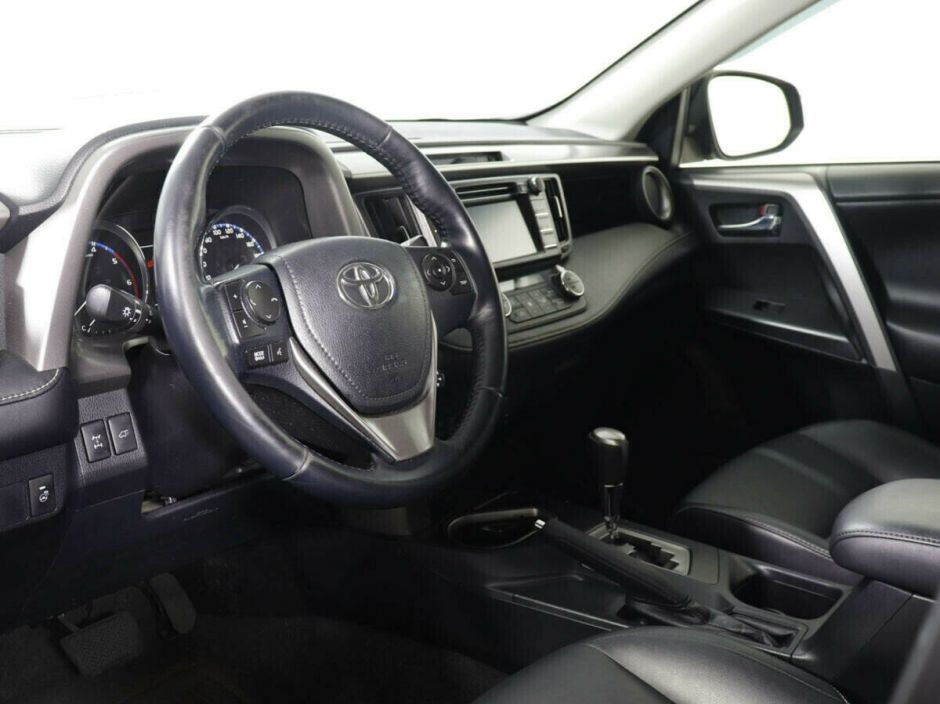 Toyota RAV4 2.2 АКПП, 2014, 122 000 км фото 5