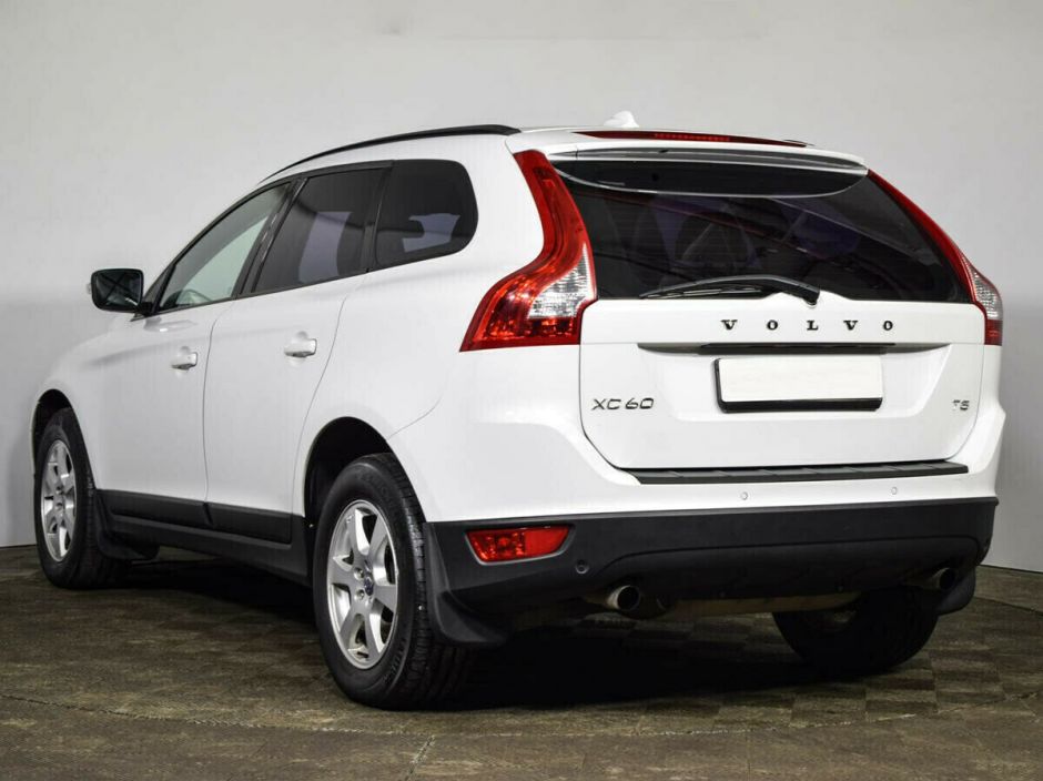 Volvo XC60 2.0 РКПП, 2012, 133 000 км фото 4