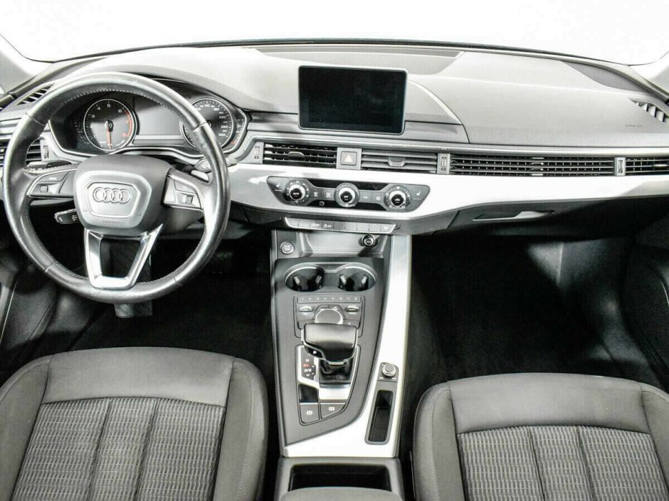Audi A4 1.4 РКПП, 2016, 97 000 км фото 5