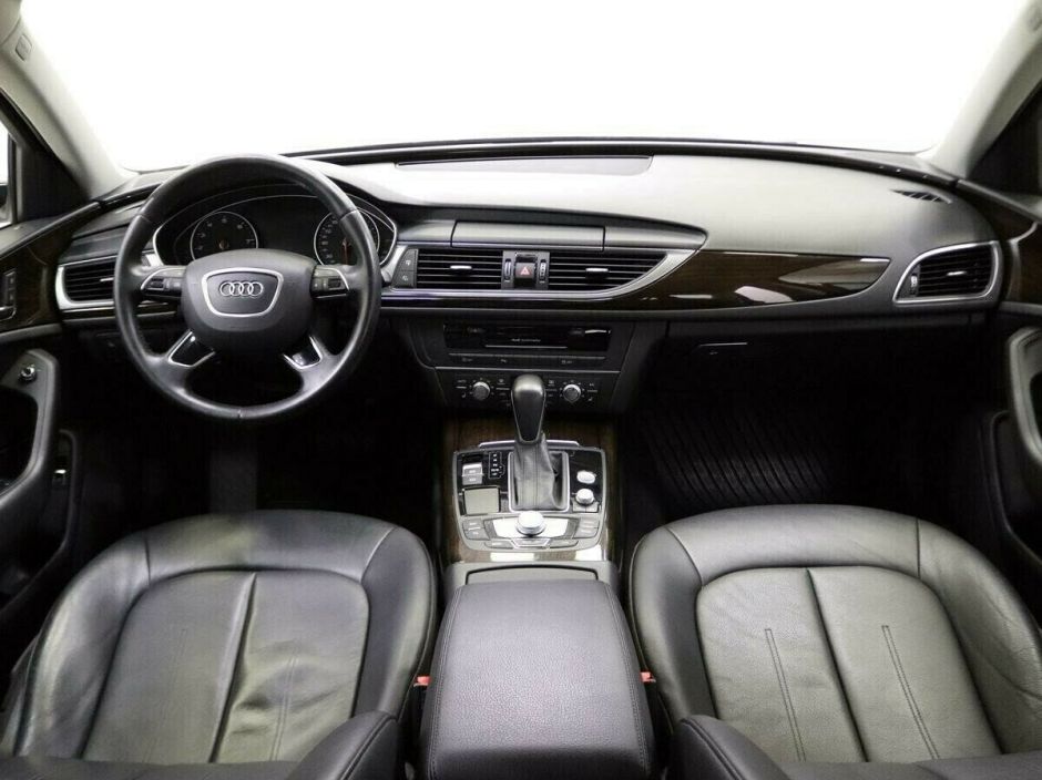 Audi A6 1.8 РКПП, 2016, 87 000 км фото 6