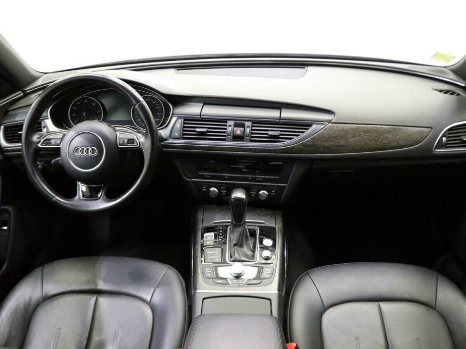 Audi A6 1.8 РКПП, 2016, 94 000 км фото 6