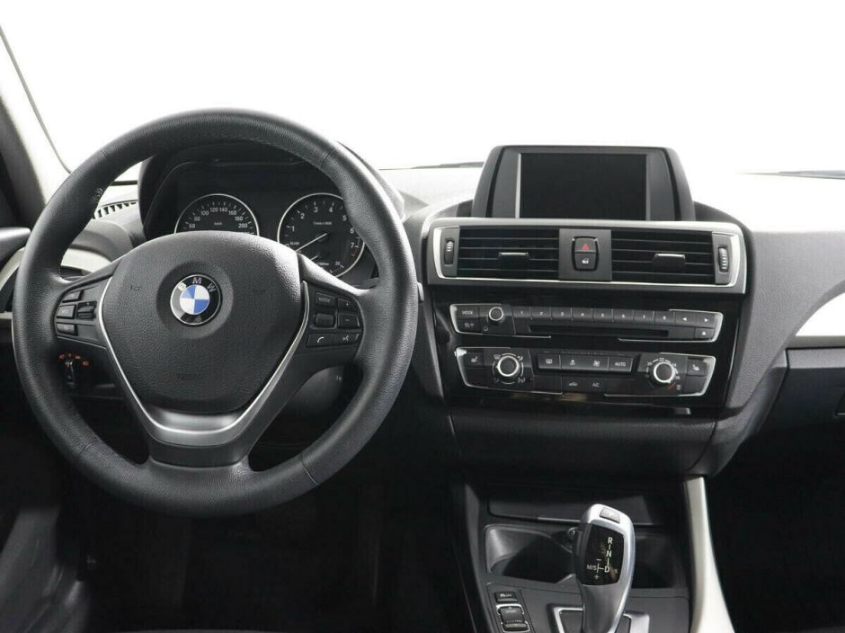 BMW 1 серии 1.6 АКПП, 2017, 86 000 км фото 8