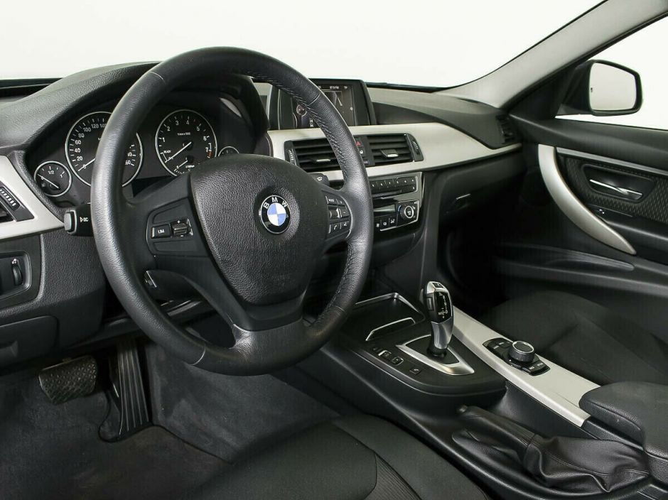 BMW 3 серии 2.0 АКПП, 2018, 61 000 км фото 6