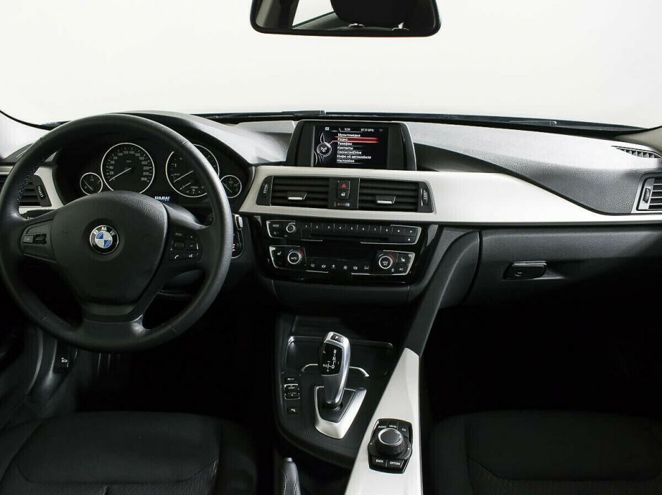 BMW 3 серии 2.0 АКПП, 2018, 61 000 км фото 8