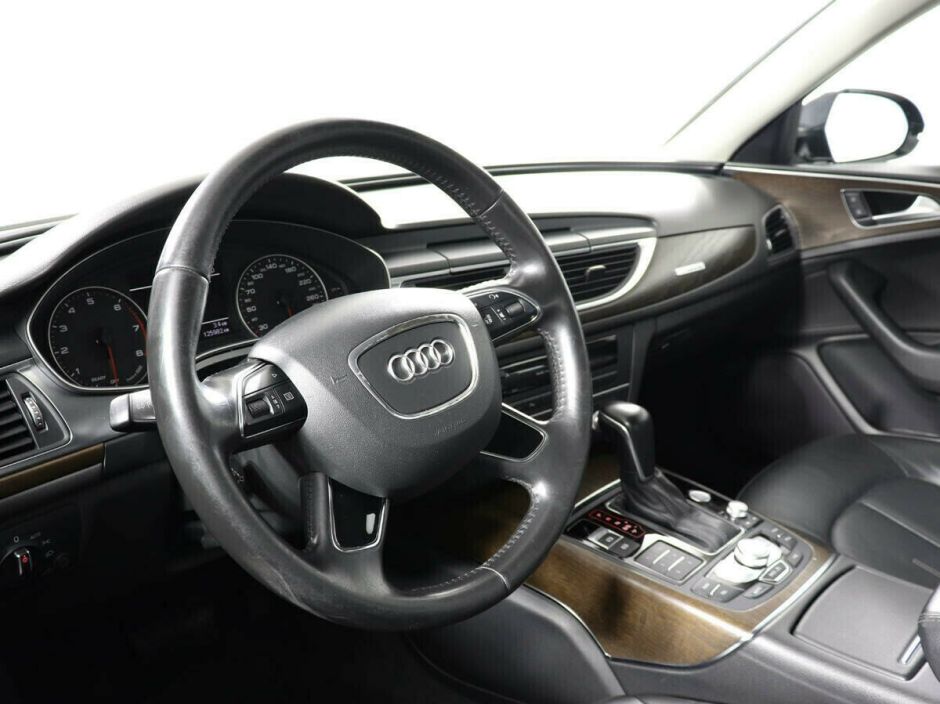 Audi A6 3.0 РКПП, 2016, 93 000 км фото 6