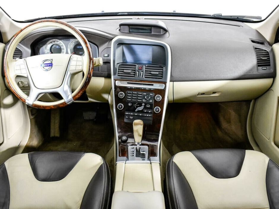 Volvo XC60 2.4 АКПП, 2011, 148 000 км фото 3