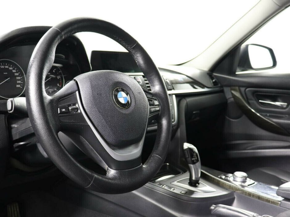 BMW 3 серии 2.0 АКПП, 2013, 128 000 км фото 8