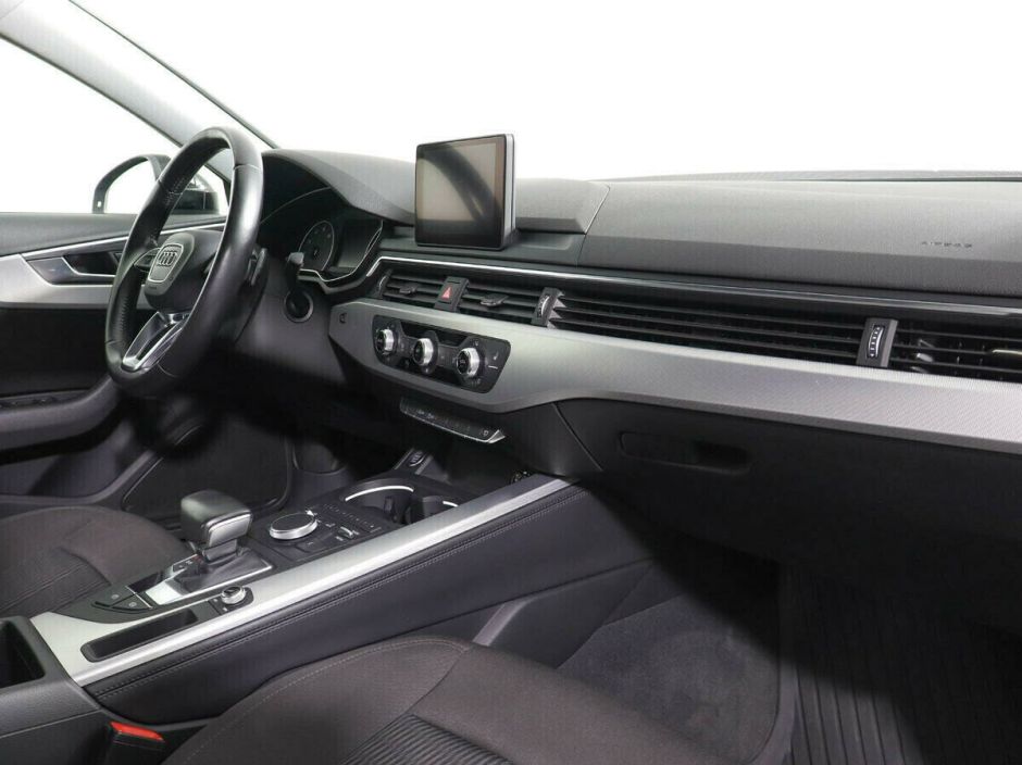 Audi A4 1.4 РКПП, 2015, 95 000 км фото 8