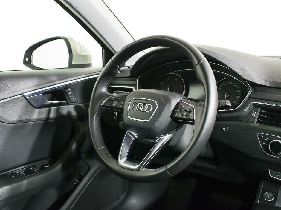 Audi A4 2.0 РКПП, 2016, 95 000 км фото 8