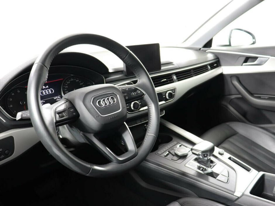 Audi A4 1.4 РКПП, 2019, 56 000 км фото 5