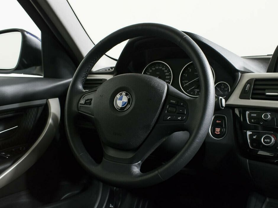 BMW 3 серии 1.5 АКПП, 2016, 89 000 км фото 8