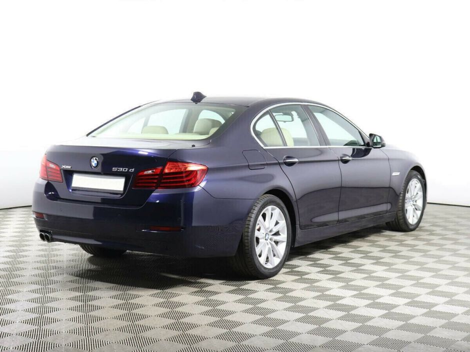 BMW 5 серии 3.0 АКПП, 2014, 122 000 км фото 3