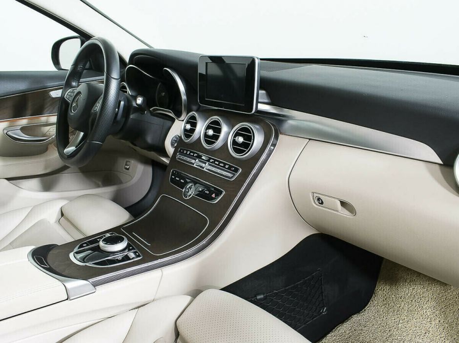 Mercedes-Benz C-Класс 2.0 АКПП, 2015, 110 000 км фото 9