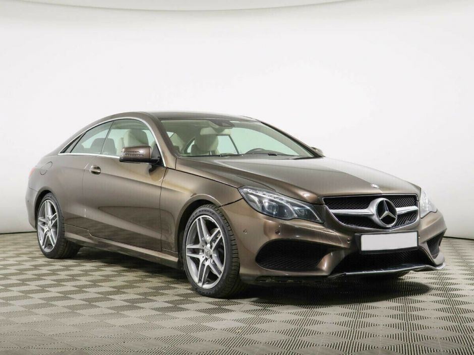 Mercedes-Benz E-Класс 2.0 АКПП, 2015, 97 000 км фото 2