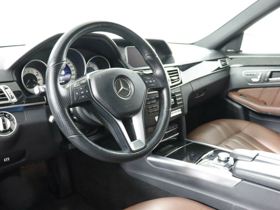 Mercedes-Benz E-Класс 3.0 АКПП, 2014, 119 000 км фото 5