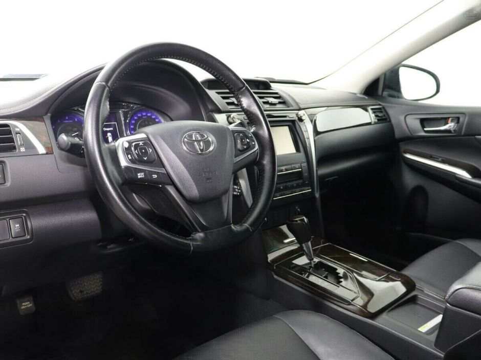 Toyota Camry 2.5 АКПП, 2016, 93 000 км фото 5