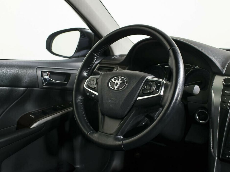 Toyota Camry 2.5 АКПП, 2016, 91 000 км фото 8
