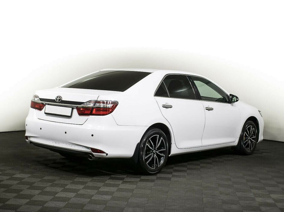 Toyota Camry 2.5 АКПП, 2017, 81 000 км фото 2