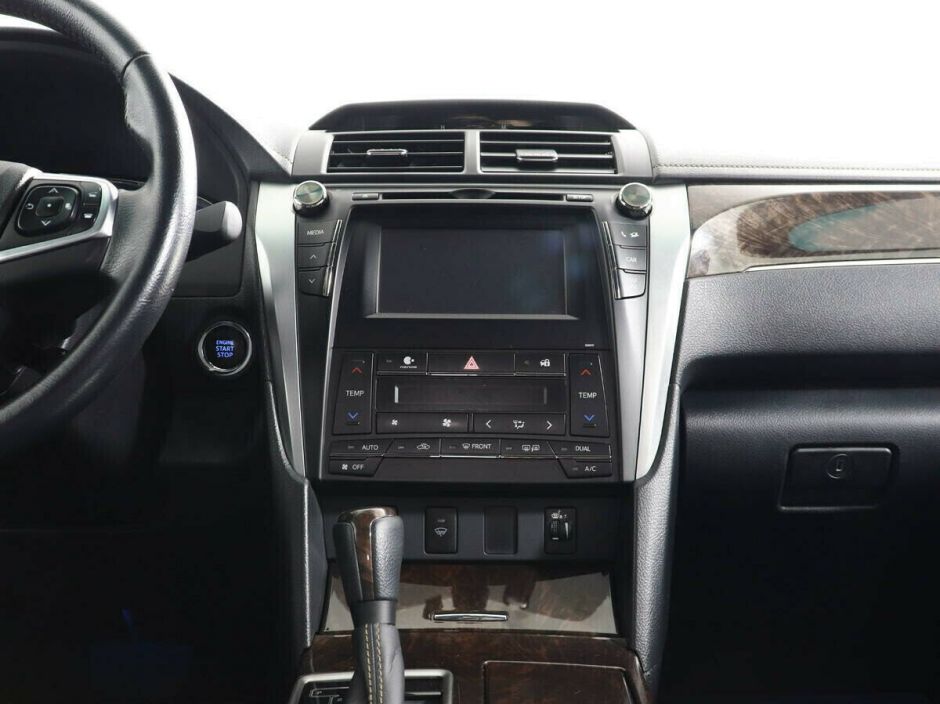 Toyota Camry 2.5 АКПП, 2017, 75 000 км фото 6