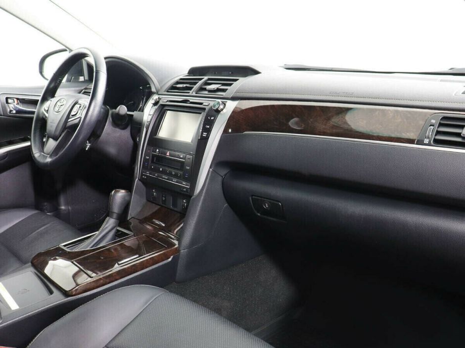Toyota Camry 2.5 АКПП, 2017, 75 000 км фото 7