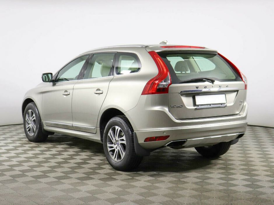Volvo XC60 2.4 АКПП, 2015, 106 000 км фото 3