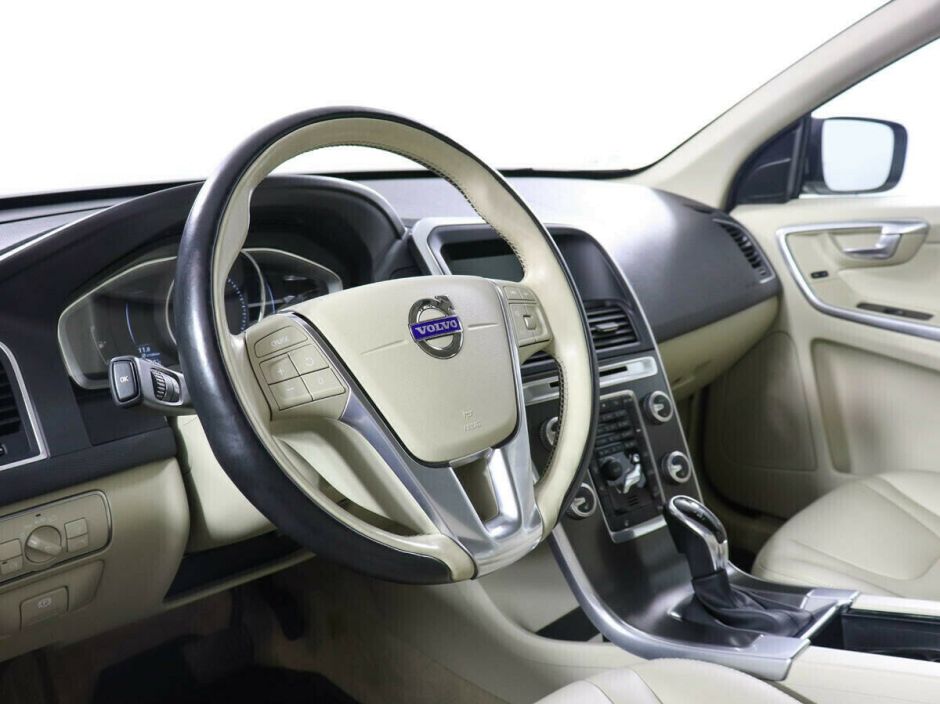 Volvo XC60 2.4 АКПП, 2015, 106 000 км фото 6