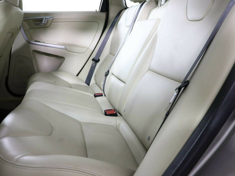 Volvo XC60 2.4 АКПП, 2015, 106 000 км фото 8