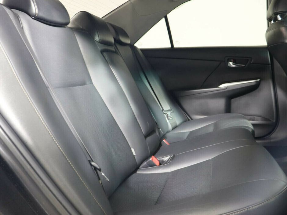 Toyota Camry 2.5 АКПП, 2018, 74 000 км фото 11