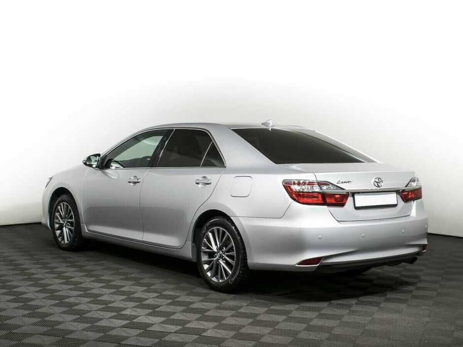 Toyota Camry 2.5 АКПП, 2018, 73 000 км фото 4