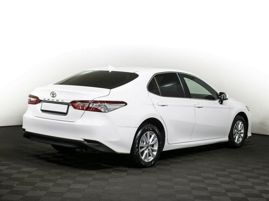 Toyota Camry 2.0 АКПП, 2018, 69 000 км фото 2
