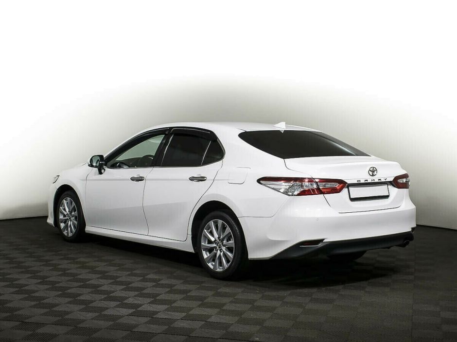 Toyota Camry 2.5 АКПП, 2018, 72 000 км фото 4