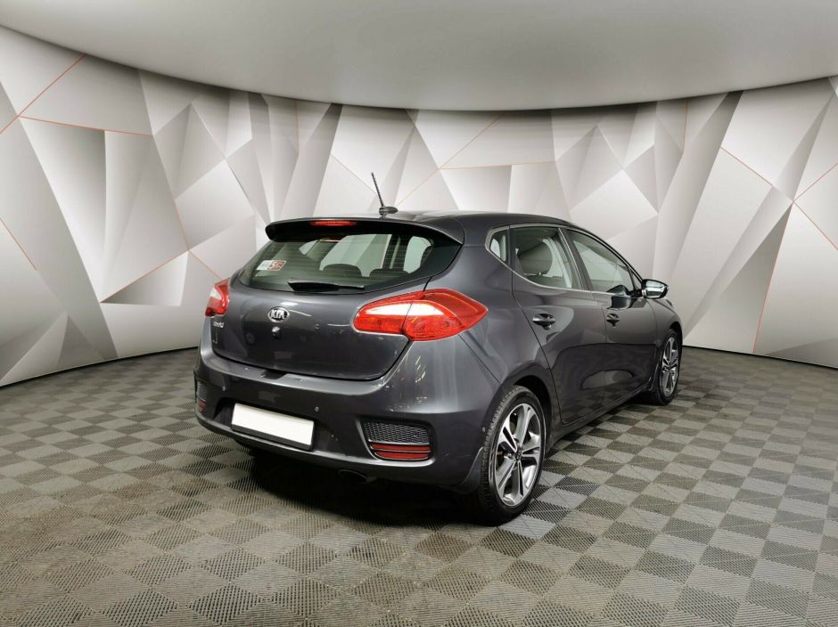 Kia Ceed 1.6 РКПП, 2015, 104 000 км фото 2