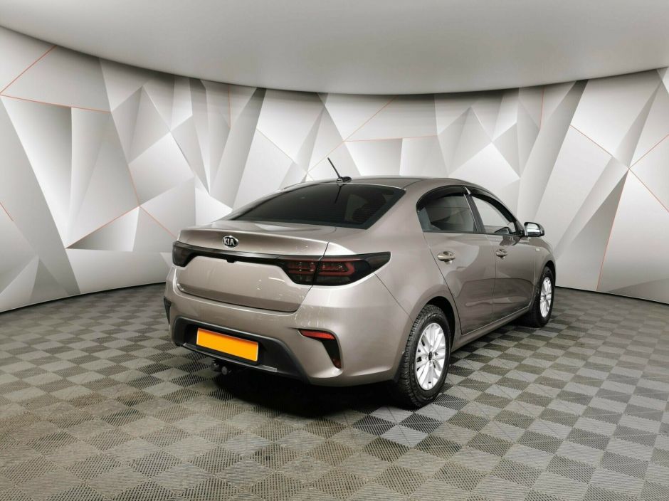 Kia Rio 1.6 АКПП, 2018, 74 000 км фото 2